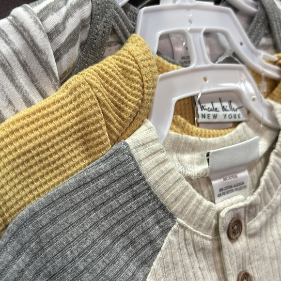 Nicole Miller 3-pack creepers/bodysuits, snap bottom - Picture 2 of 7